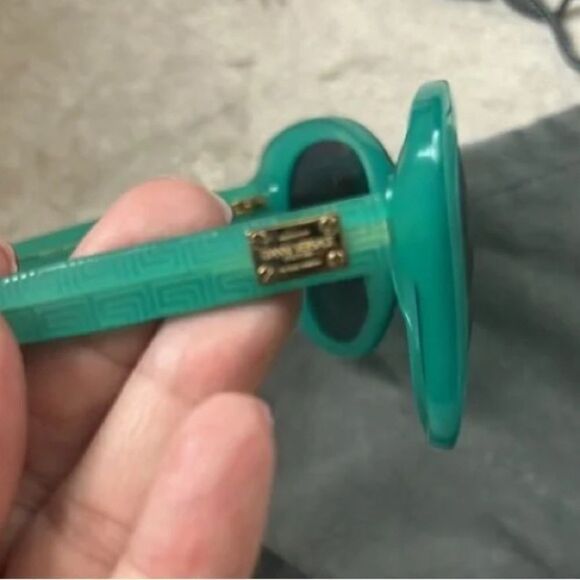 *Versace* Rare! HTF *AQUA* Opalescent Aqua Cateye Sunnies main image 6